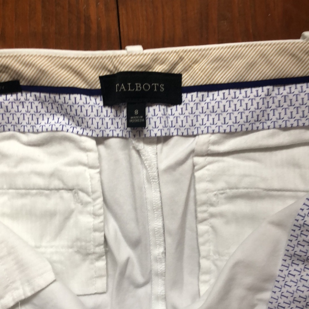 Talbots size 8 white cropped pants - Picture 2 of 3